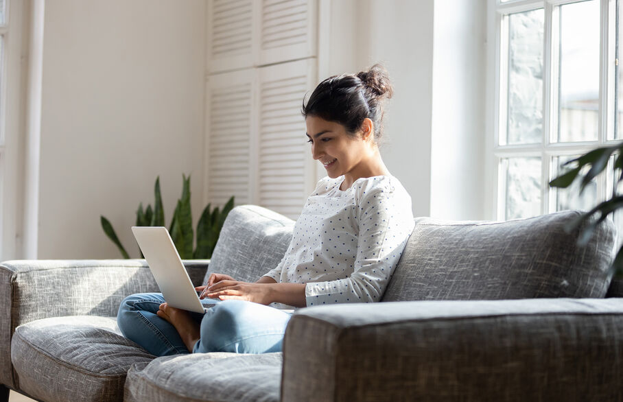 Women on laptop