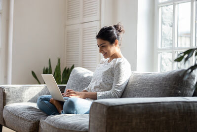 Women on laptop